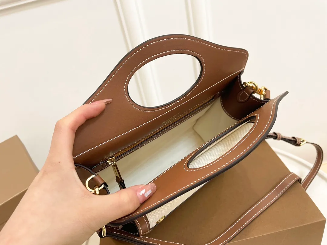 All Categories Official Website "Brand Women's Bags" Women's Bags 💙 Burberry 2023 New Burberry Crossbody Bag