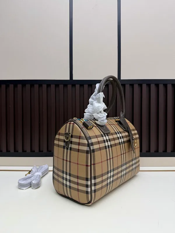 All categories Burberry women's bags (Burberry) Burberry 3015