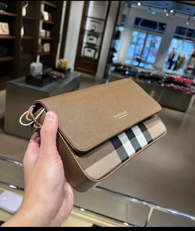 All categories Burberry women's bags (Burberry) Burberry original order 0281