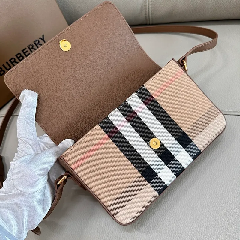 All Categories Official Website "Brand Women's Bags" Women's Bags 💙 Burberry 2025 New Burberry Crossbody Bag