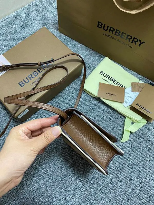 All Categories Official Website "Brand Women's Bags" Women's Bags 💙 Burberry 2025 New Burberry Crossbody Bag