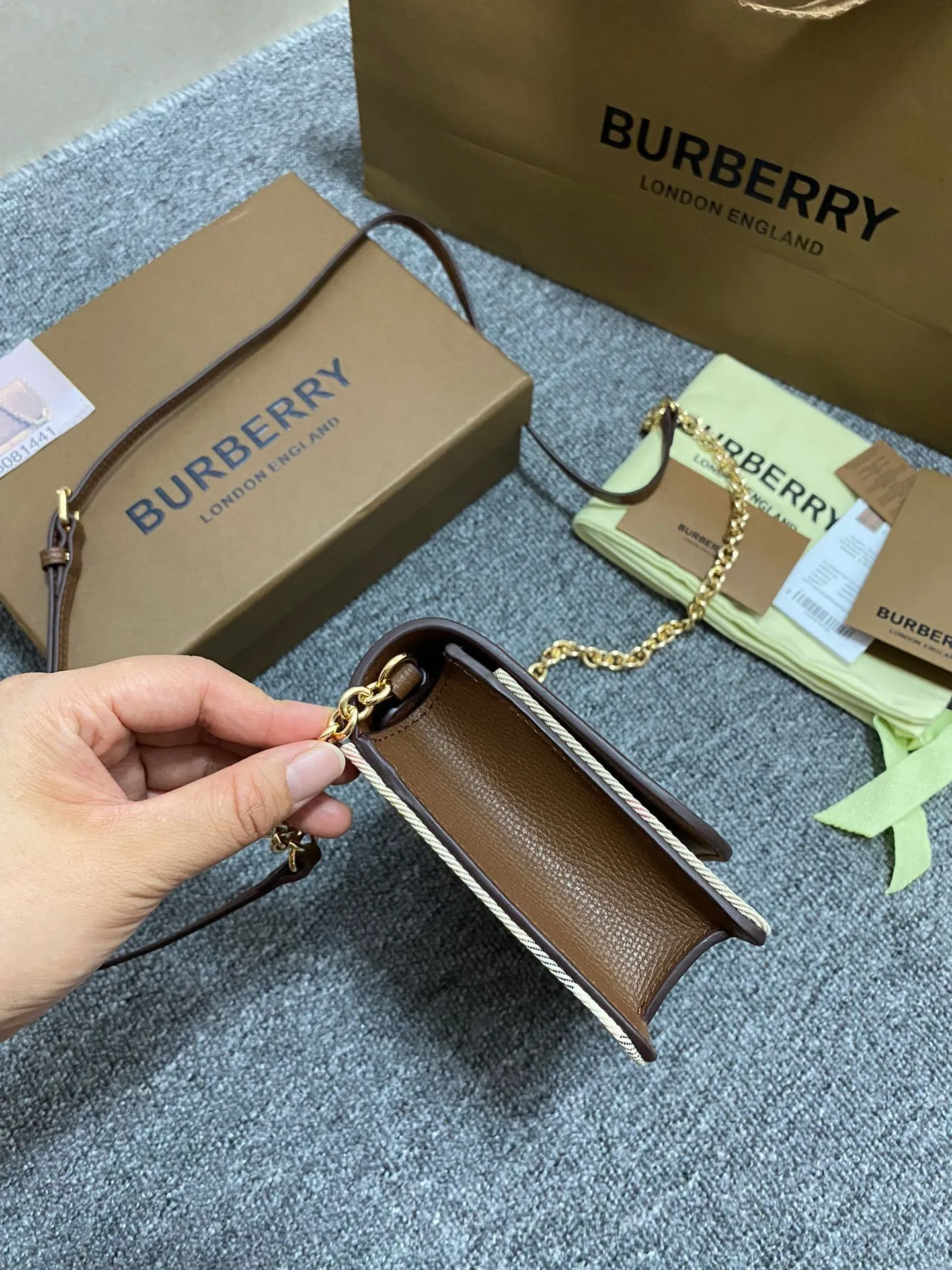 All Categories Official Website "Brand Women's Bags" Women's Bags 💙 Burberry 2025 New Burberry Crossbody Bag