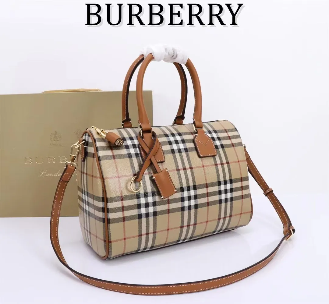 All categories Burberry women's bags (Burberry) Burberry 3015