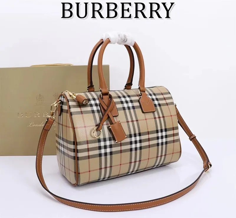 All categories Burberry women's bags (Burberry) Burberry 3015