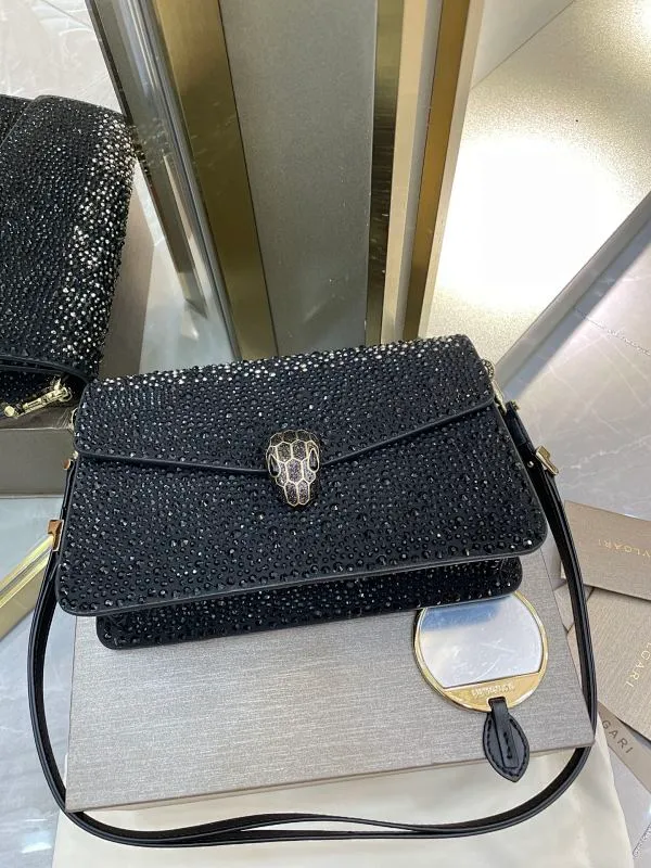 All Categories Bvlgari Women’s Bags (Bvlgari) Bvlgari 2213