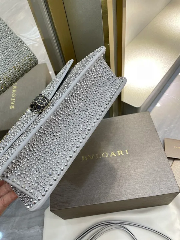 All Categories Bvlgari Women’s Bags (Bvlgari) Bvlgari 2213