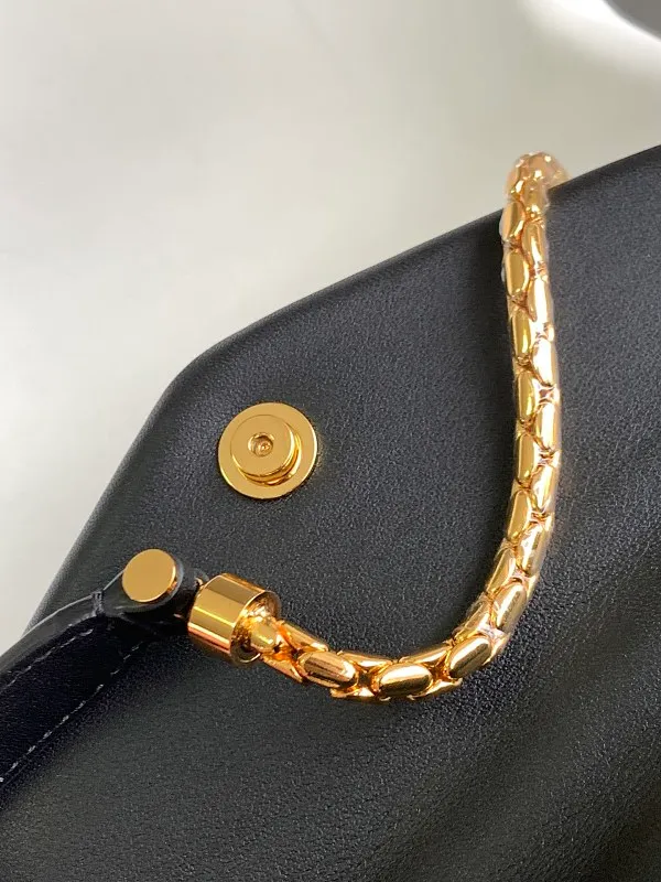 All categories Bvlgari Women's Bags (Bvlgari) Bvlgari 2921230801