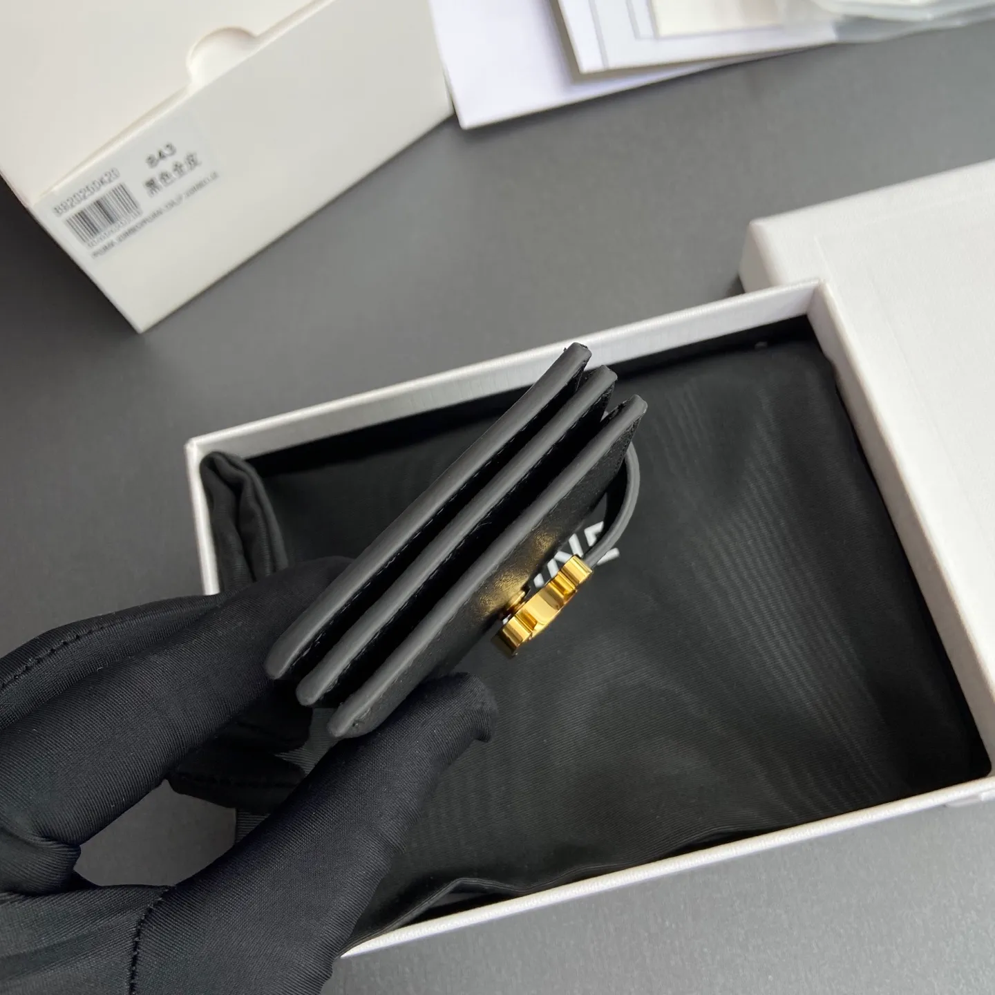 [Extra-grade pure steel hardware original leather] ¥660 ACCORDEON soft grained cow leather card holder/new model cow leather gold decorated TRIOMPHE metal texture snap button opening and closing 3 card slots No.: 10N843GHH.38NO 842 843 Black full leather Size: w11×h7×d2.5cm