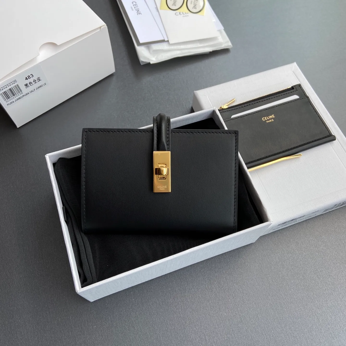 [Special grade pure steel hardware original leather] ¥840 TRIOMPHE16 glossy cow leather wallet No.: 10M483CQ7.04LU483 483 Size: w12.7×h9×d2.5cm Combination picture
