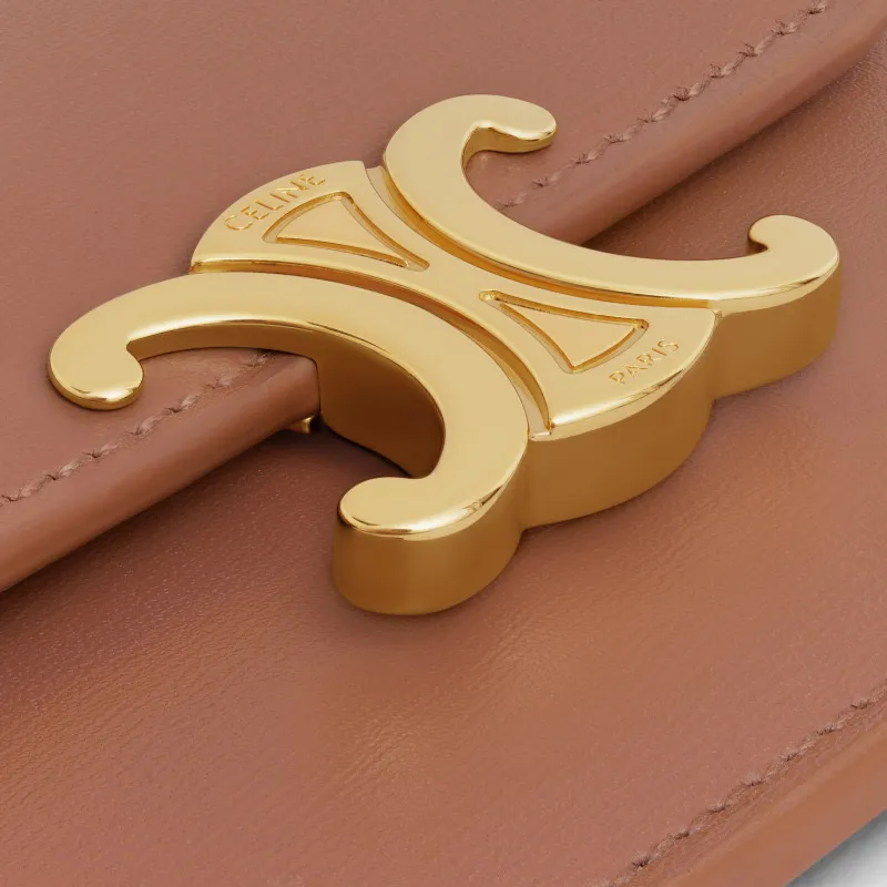 [Special grade pure steel hardware original leather] TRIOMPHE glossy cow leather flip card holder / No.: 10I582CPJ.04LU 583 Bronze full leather Size: w10×h7.5×d2cm