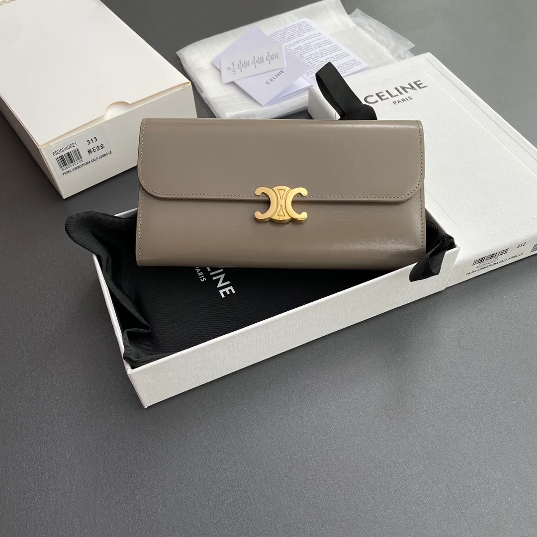 [Special grade pure steel hardware original leather] ¥740 TRIOMPHE shiny cow leather wallet / 12 card slots 1 zipper coin pocket 1 flat pocket 2 gusseted compartments Number: 10E313DPV.38NO 312 313 Pebble color full leather Size: w19×10×3cm