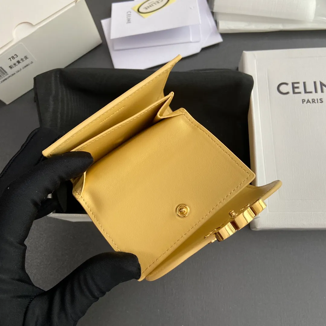 [Special grade pure steel hardware original leather] ¥700 TRIOMPHE glossy cow leather wallet/2024 Xiaosai 5 card slots 1 folding coin bag with snap buckle 1 flat pocket 1 banknote bag No.: 10D782CQH.04LU783 783 sunshine yellow full leather Size: w10.5×9×3cm.