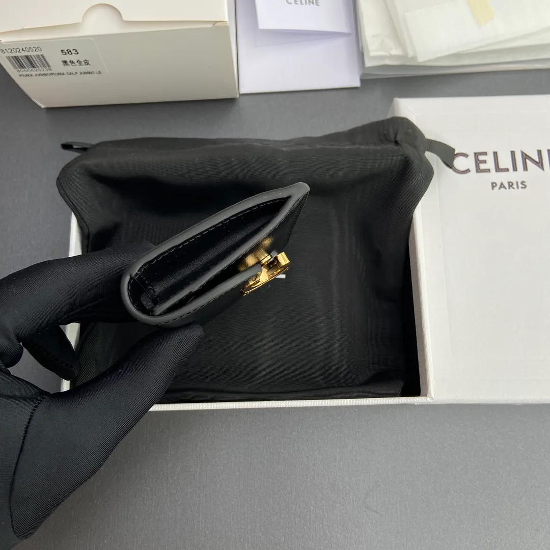 [Extra-grade pure steel hardware original leather] ¥560 TRIOMPHE glossy cow leather flip card holder/2024 Xiaosai Snap button closure 1 main compartment 2 inner card slots 1 inner flat pocket 1 outer flat pocket Number: 10I582CPJ.04LU 583 black full leather Size: w10×h7.5×d2cm