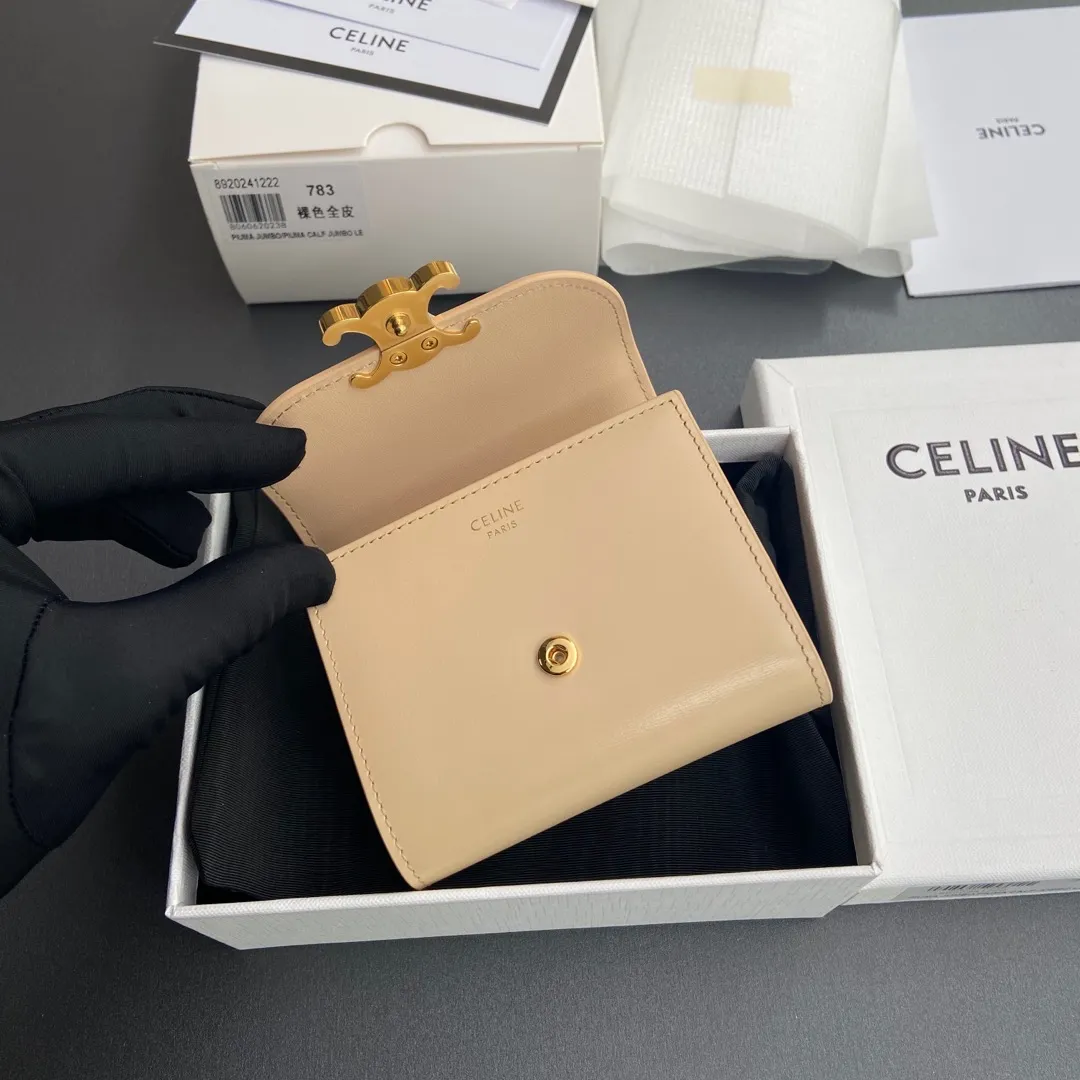 [Special grade pure steel hardware original leather] ¥700 TRIOMPHE glossy cow leather wallet / 5 card slots 1 folding coin bag with snap buckle 1 flat pocket 1 banknote bag No.: 10D782CQH.04LU783 783 Nude color full leather Size: w10.5×9×3cm.