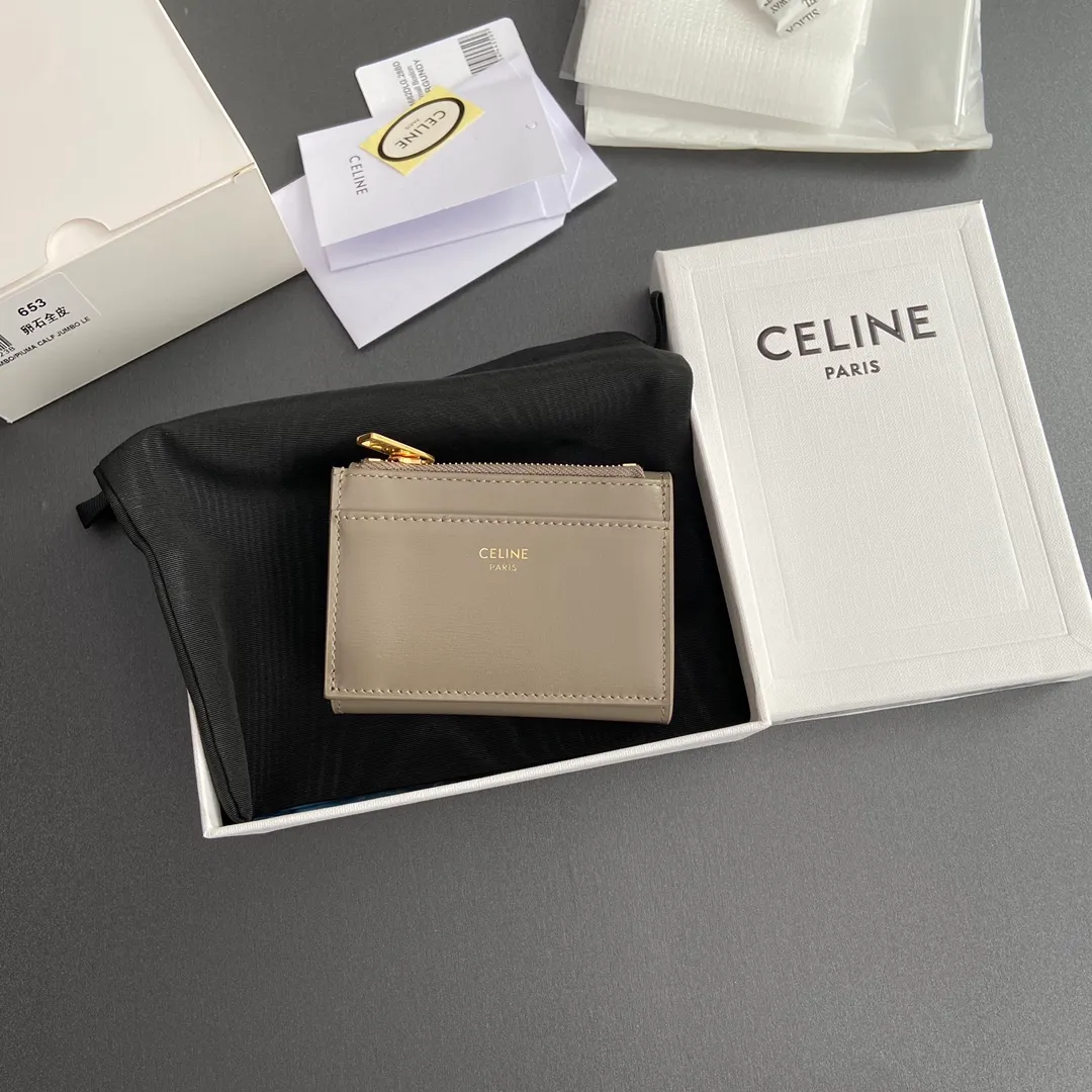 [Extra-grade pure steel hardware original leather] ¥680 TRIOMPHE glossy leather short wallet/2024 Xiaosai 4 card slots 2 patch pockets 1 cash compartment 1 detachable zipper card holder with snaps No.: 10l653DS3.04LU652 653 pebble full leather Size: w9.5×h7.5×3cm
