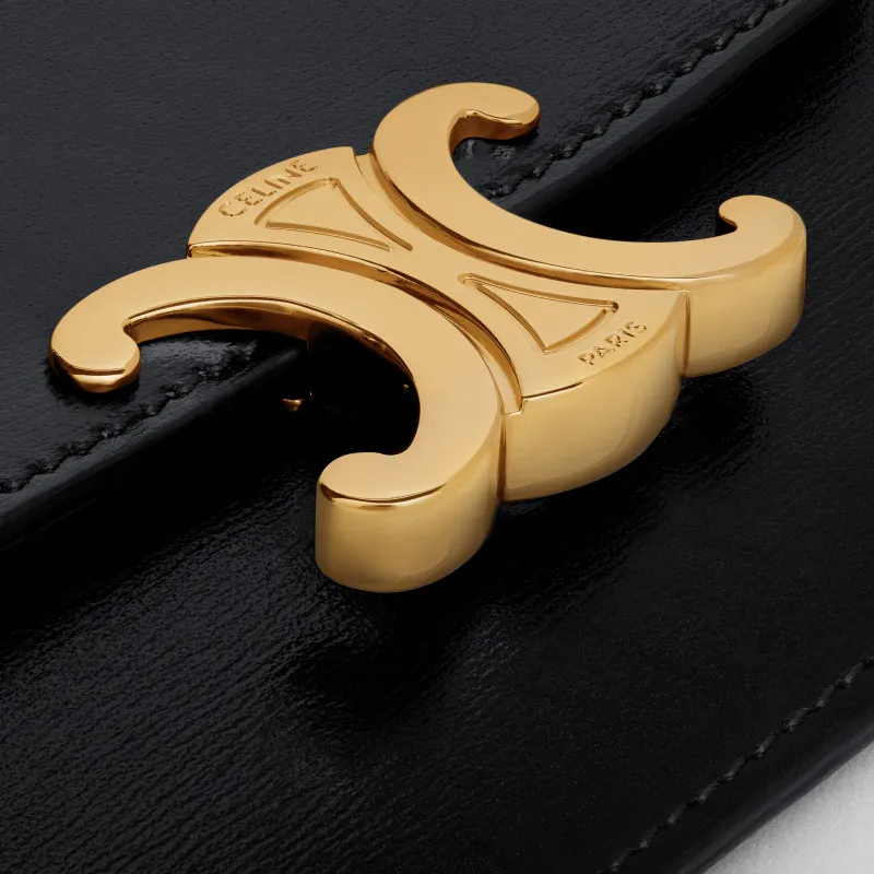 [Special grade pure steel hardware original leather] TRIOMPHE glossy cow leather flip card holder / No.: 10I582CPJ.04LU 583 Black full leather Size: w10×h7.5×d2cm