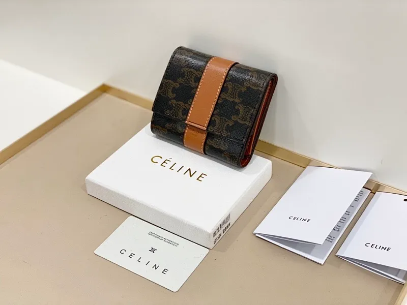 All categories Celine Wallet (Celine) Celine 10665