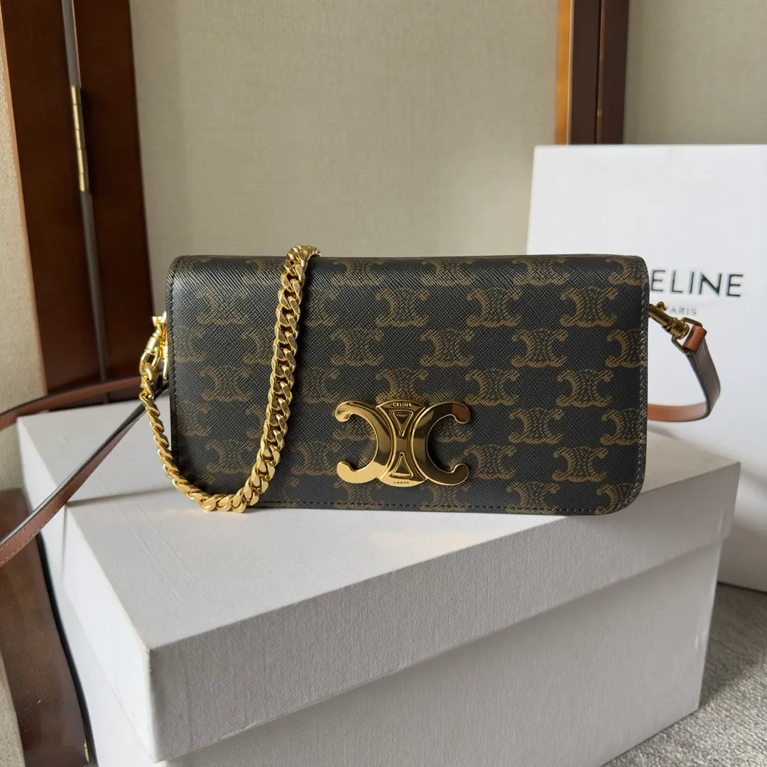 All categories Celine women's bags (Celine) Celine original single 110972 presbyopia