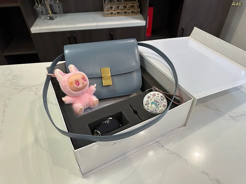 All Categories Official Website "Brand Women's Bags" Women's Bags 💙 Celine 2025 New Celine Crossbody Bag