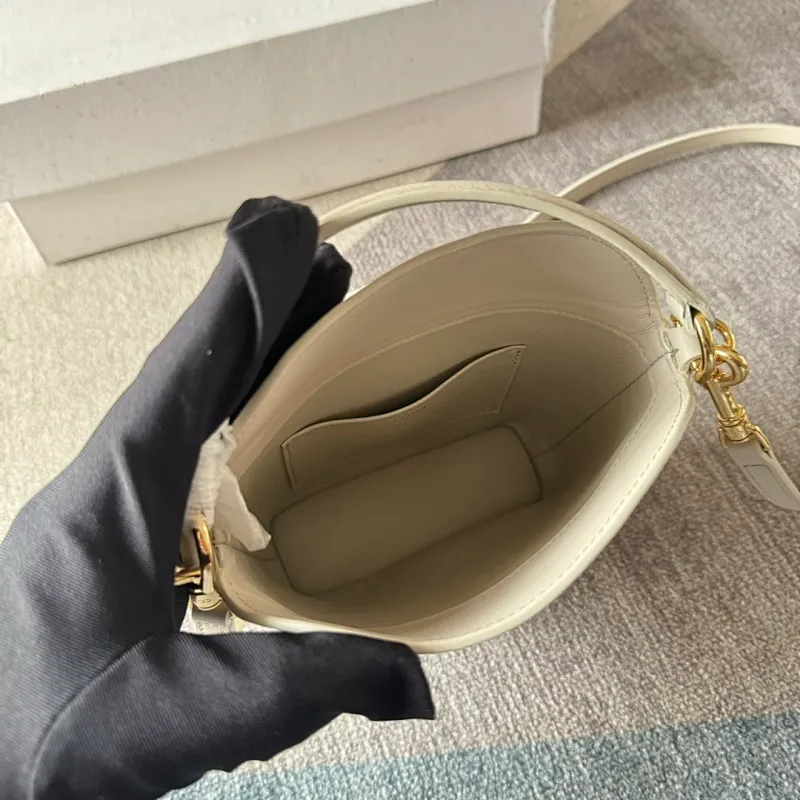 All Categories Official Website "Brand Women's Bags" Women's Bags 💙 Celine 2025 New Celine Crossbody Bag