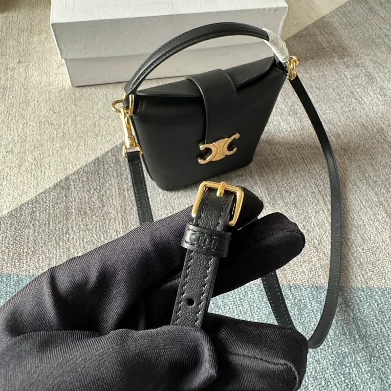 All Categories Official Website "Brand Women's Bags" Women's Bags 💙 Celine 2025 New Celine Crossbody Bag