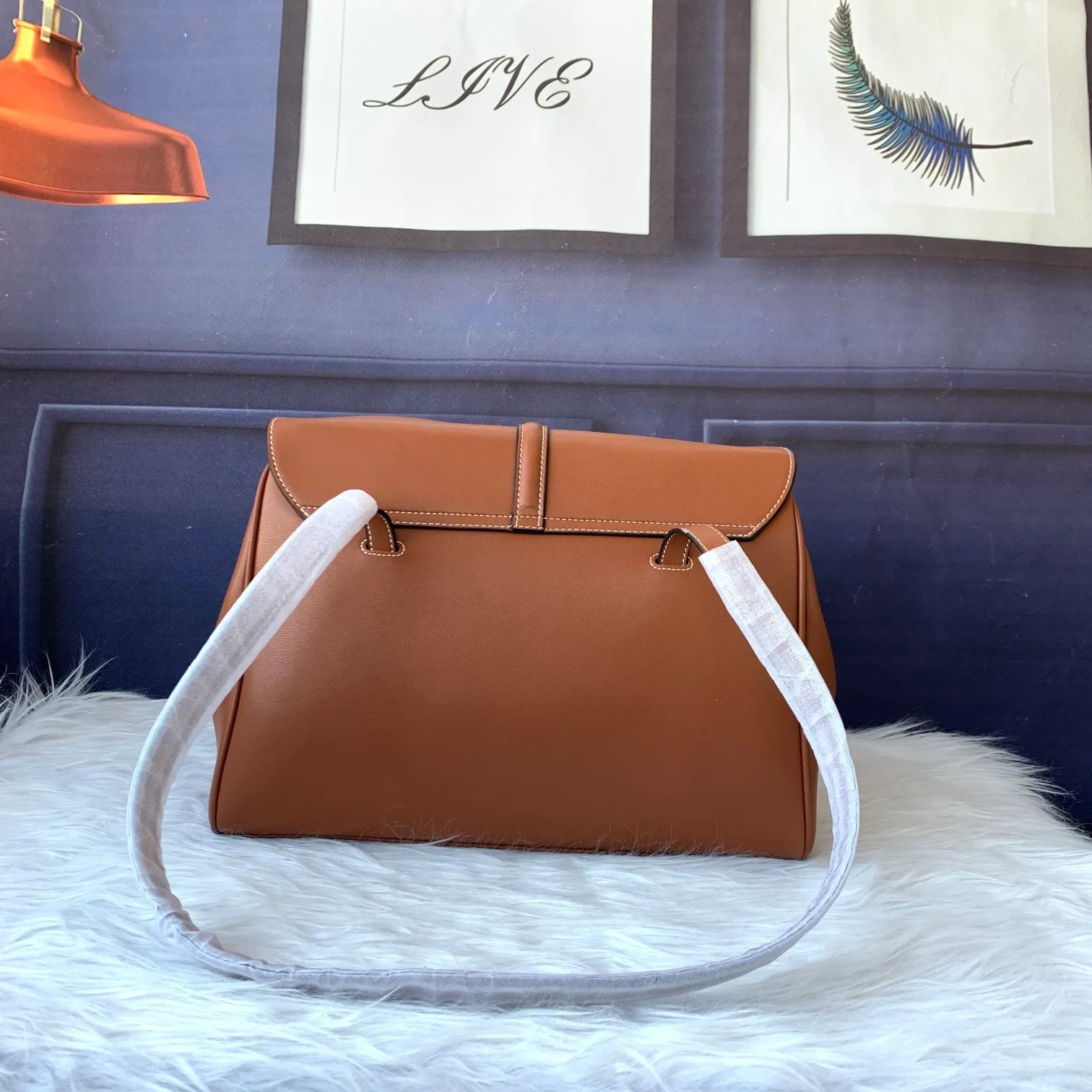 All Categories Official Website "Brand Women's Bags" Women's Bags 💙 Celine 2024 New Celine Crossbody Bag