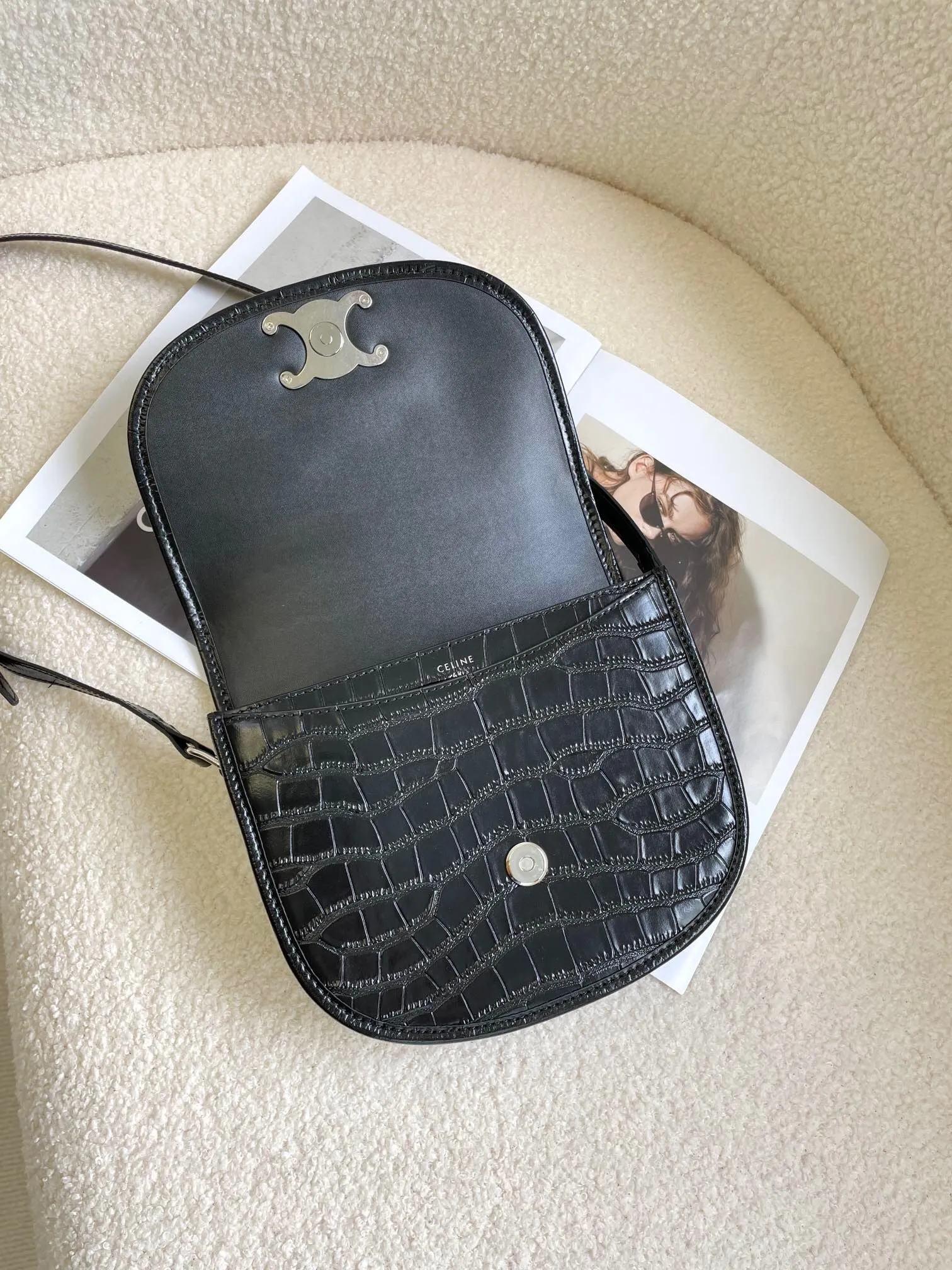 All Categories Official Website "Brand Women's Bags" Women's Bags 💙 Celine 2024 Official Website New Celine Crossbody Bag