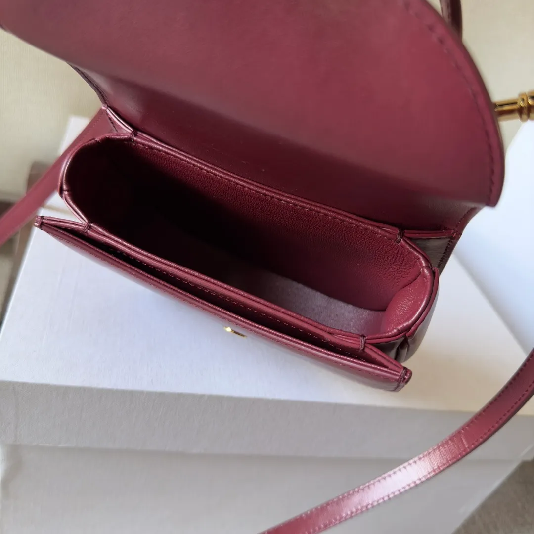 All Categories Official Website "Brand Women's Bags" Women's Bags 💙 Celine 2025 New Celine Crossbody Bag