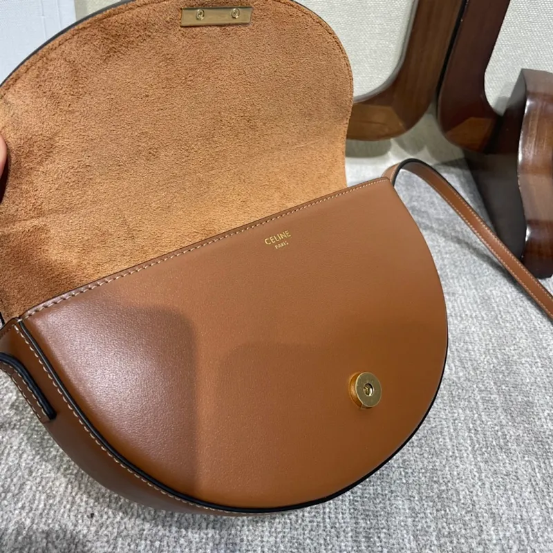 All Categories Official Website "Brand Women's Bags" Women's Bags 💙 Celine 2025 New Celine Crossbody Bag