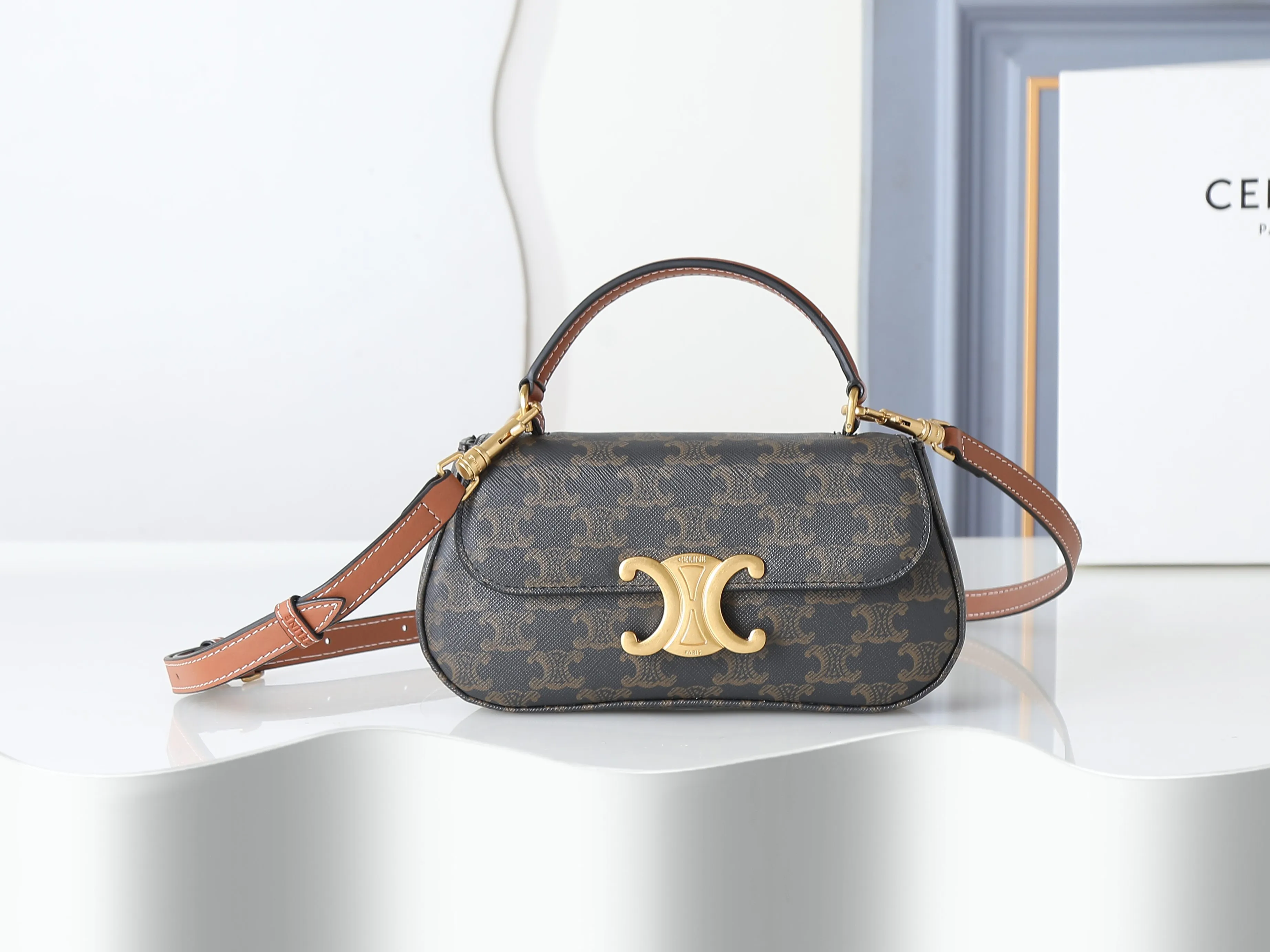 All Categories Official Website "Brand Women's Bags" Women's Bags 💙 Celine Celine 2026 new crossbody shoulder bag