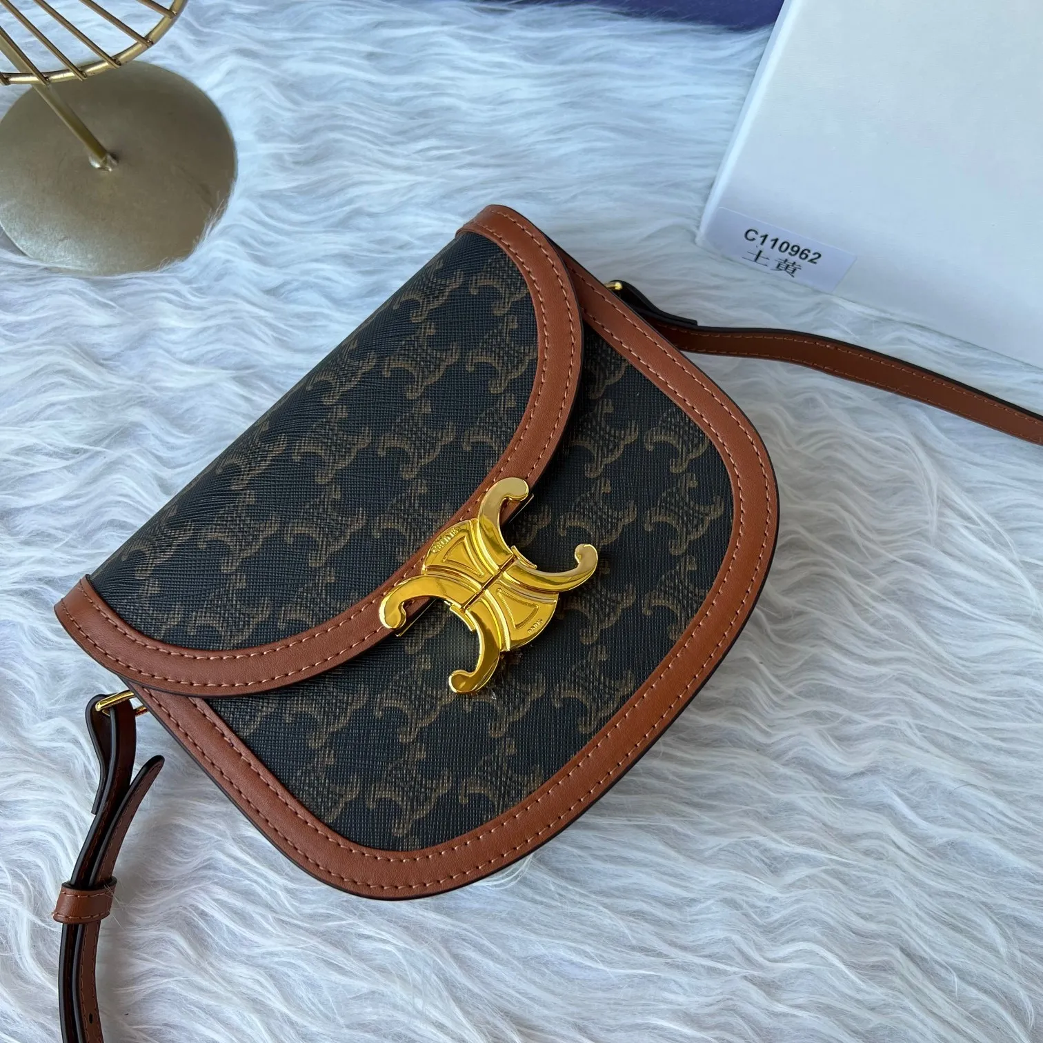 All Categories Official Website "Brand Women's Bags" Women's Bags 💙 Celine 2024 New Celine Crossbody Bag