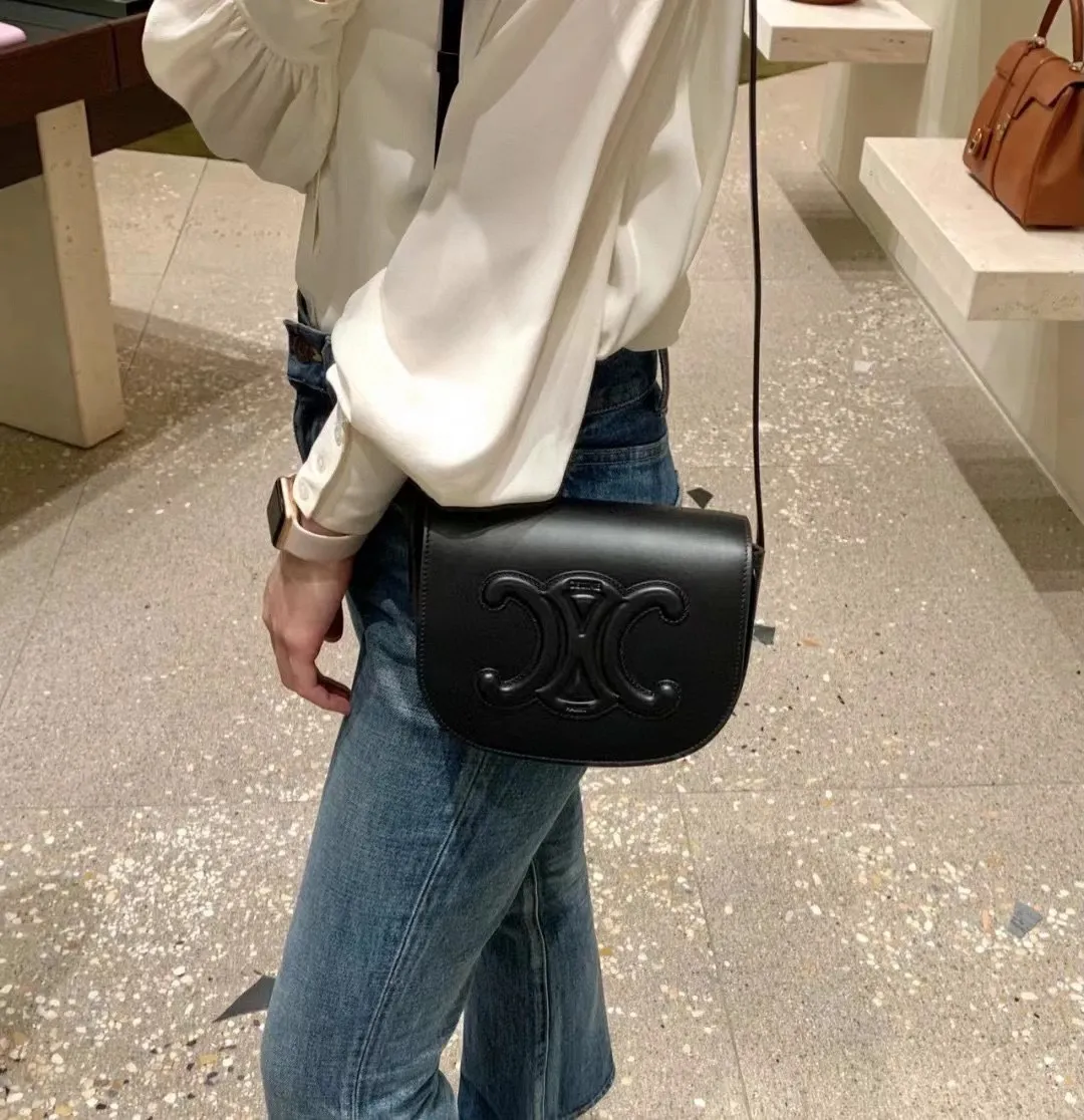 Black upper body, a little cooler than brown