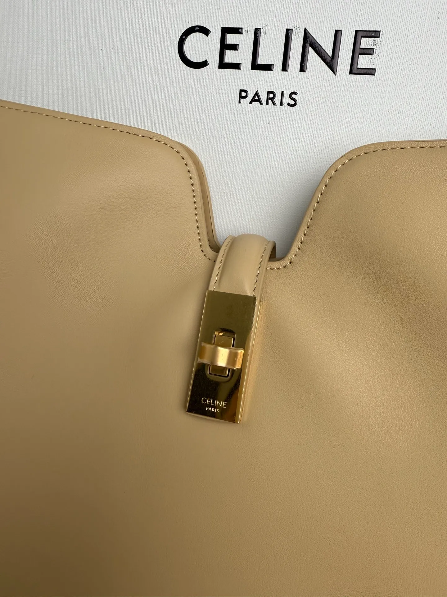 p1840 CAMILLE 16 SOFT Medium Smooth Cow Leather Handbag 14.2 1 detachable hand/shoulder strap, 9.8" (25cm) length 1 detachable and adjustable shoulder strap for cross-body wear, minimum length 16.5" (42cm), maximum length 19" (48cm) Number: 119563FX9.03PA