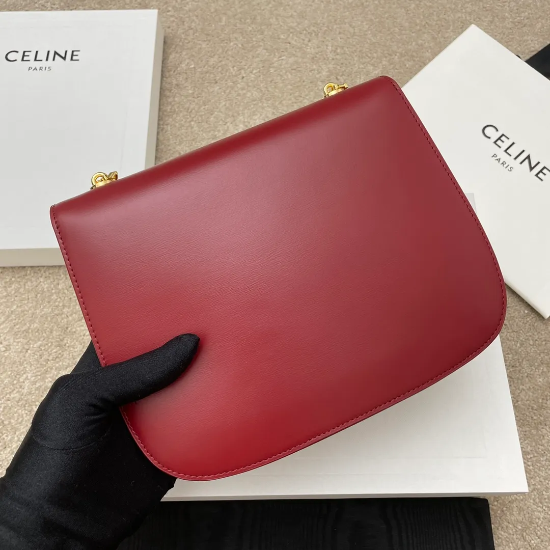 BESACE TRIOMPHE shiny cow leather chain bag, cow leather, sheep leather lining, suitable for shoulder carry, metal TRIOMPHE logo closure, all steel hardware, chain length 12 inches (30 cm), model number: 199273, size: 24.5*17*4🌺🌺🌺