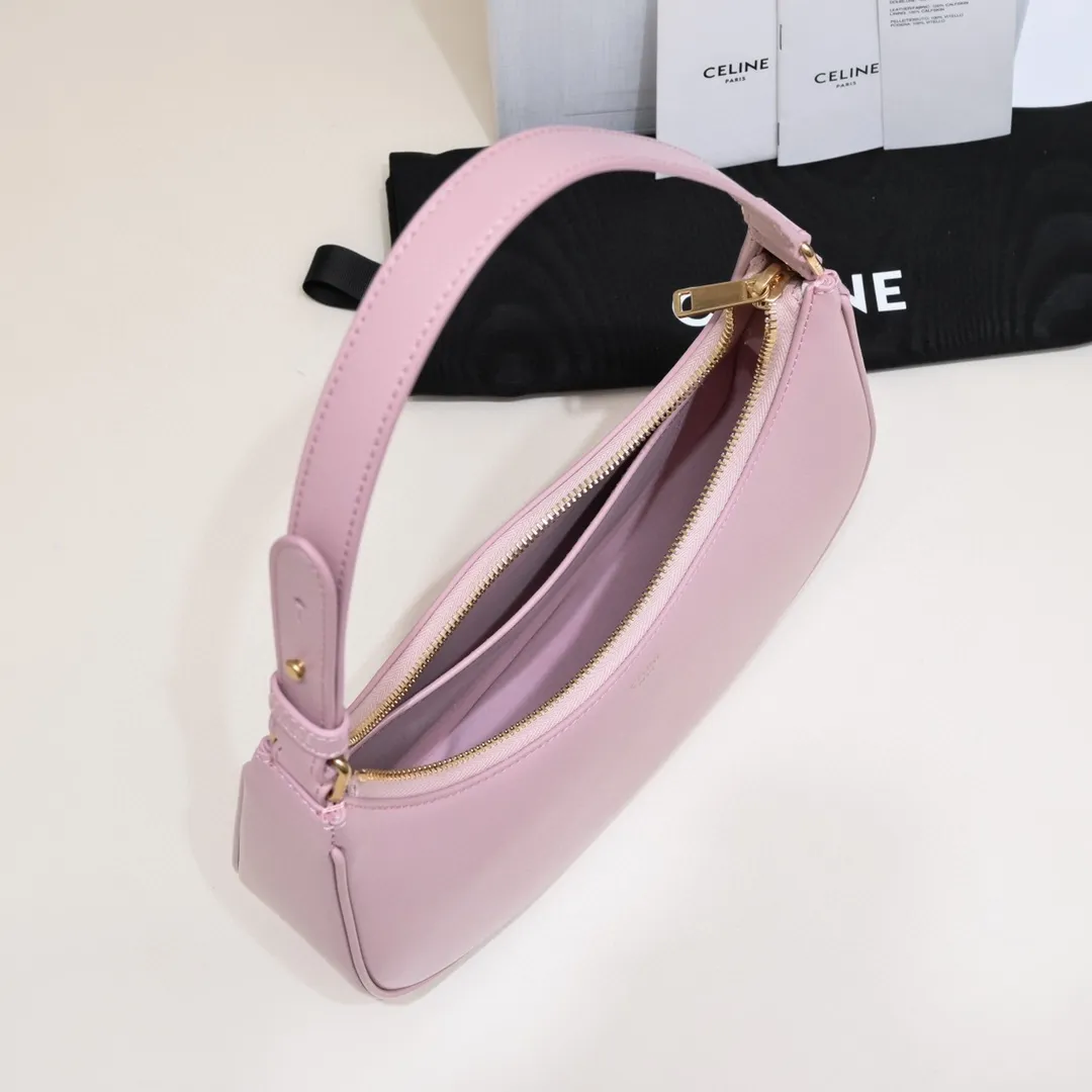 C*ELINE 💕2023 new color cherry blossom pink AVA TRIOMPHE full leather handbag🤩, Celine's new generation and another popular style, lining: cow leather/fabric, shoulder or hand carry, zipper lock, adjustable leather shoulder strap length 22cm. Size 23x19x7cm Model: 193953