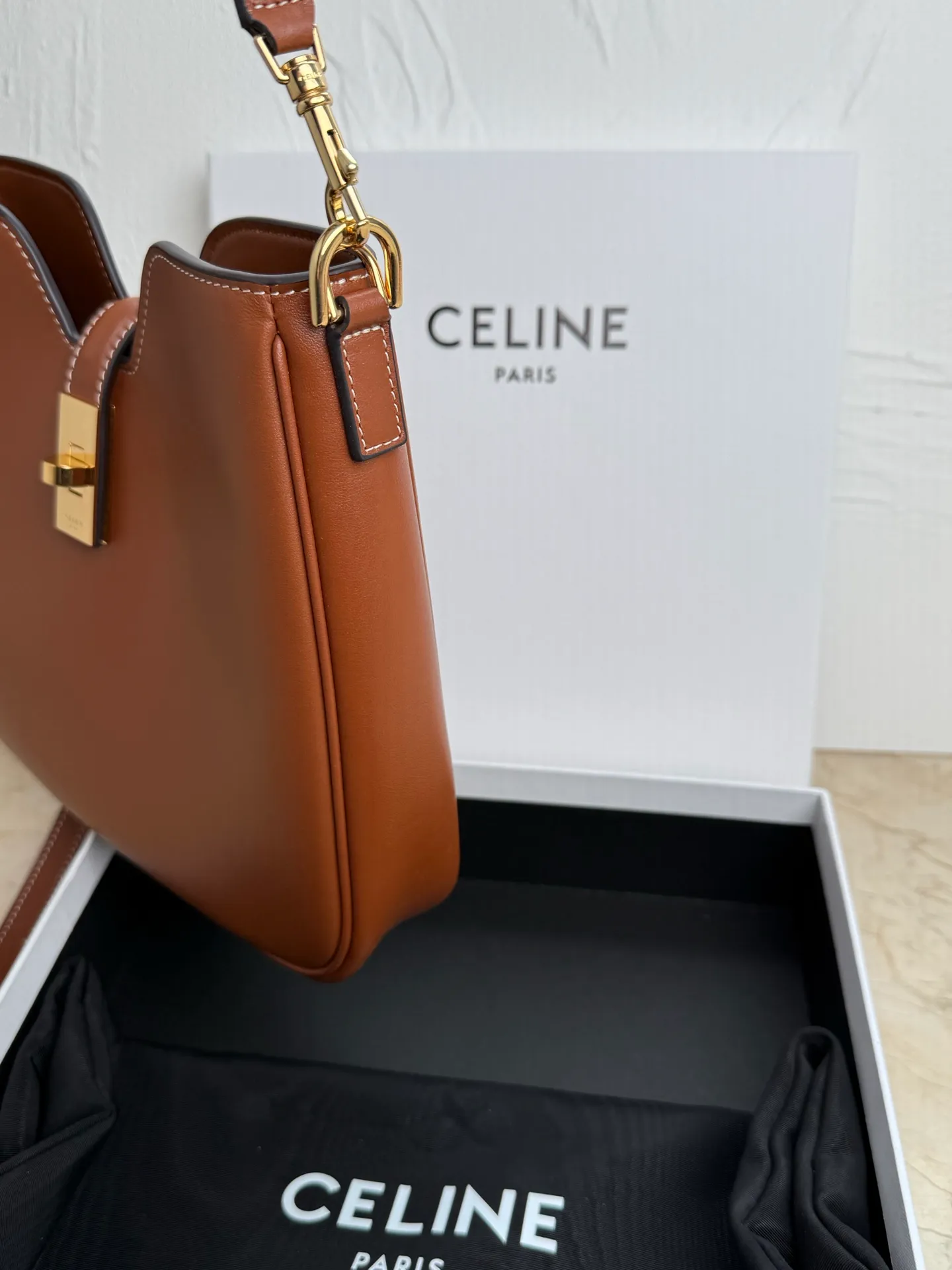 p1600 CAMILLE 16💓2025 New SOFT Small Smooth Cow Leather Handbag👜This model cannot fit larger smart tablets such as IPAD. Cow leather Sheep leather lining Hand carry, shoulder and crossbody Rotary lock closure 1 main compartment 1 inner zipper pocket 1 detachable hand/shoulder strap, length 8.6 inches (22 cm) 1 detachable and adjustable shoulder strap, 9.7 X 8.5 X 2 inches (24.5 X 21.5