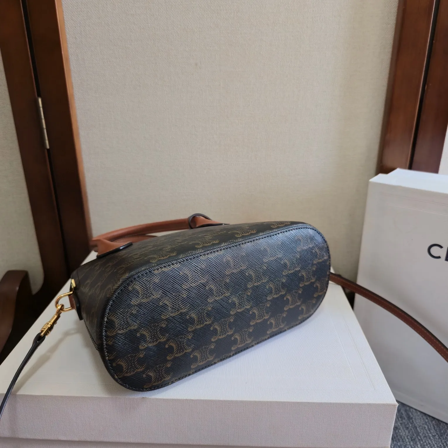 All Categories Official Website "Brand Women's Bags" Women's Bags 💙 Celine 2025 New Celine Crossbody Bag