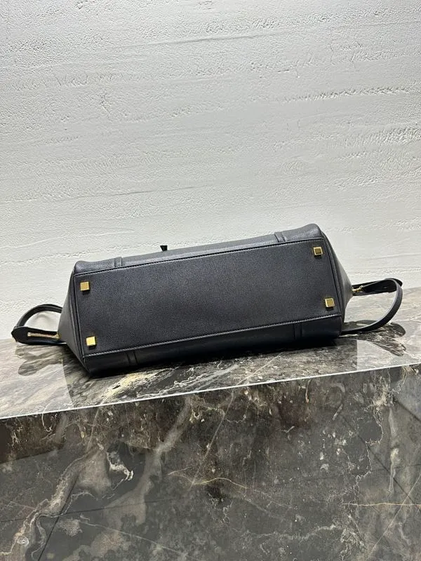 All Categories Official Website "Brand Women's Bags" Women's Bags 💙 Celine 2026 Official Website Celine Crossbody Bag
