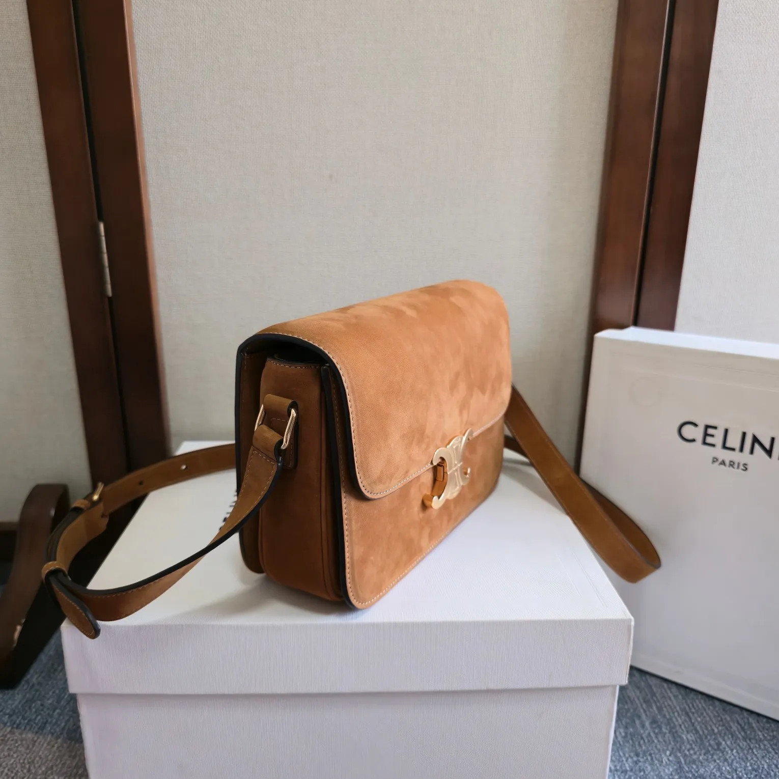 All Categories Official Website "Brand Women's Bags" Women's Bags 💙 Celine 2025 New Celine Crossbody Bag