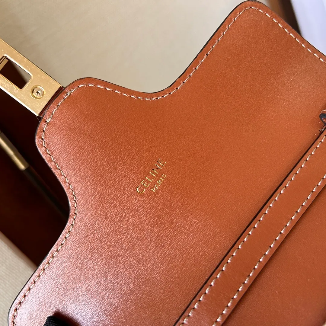 All Categories Official Website "Brand Women's Bags" Women's Bags 💙 Celine 2025 New Celine Crossbody Bag