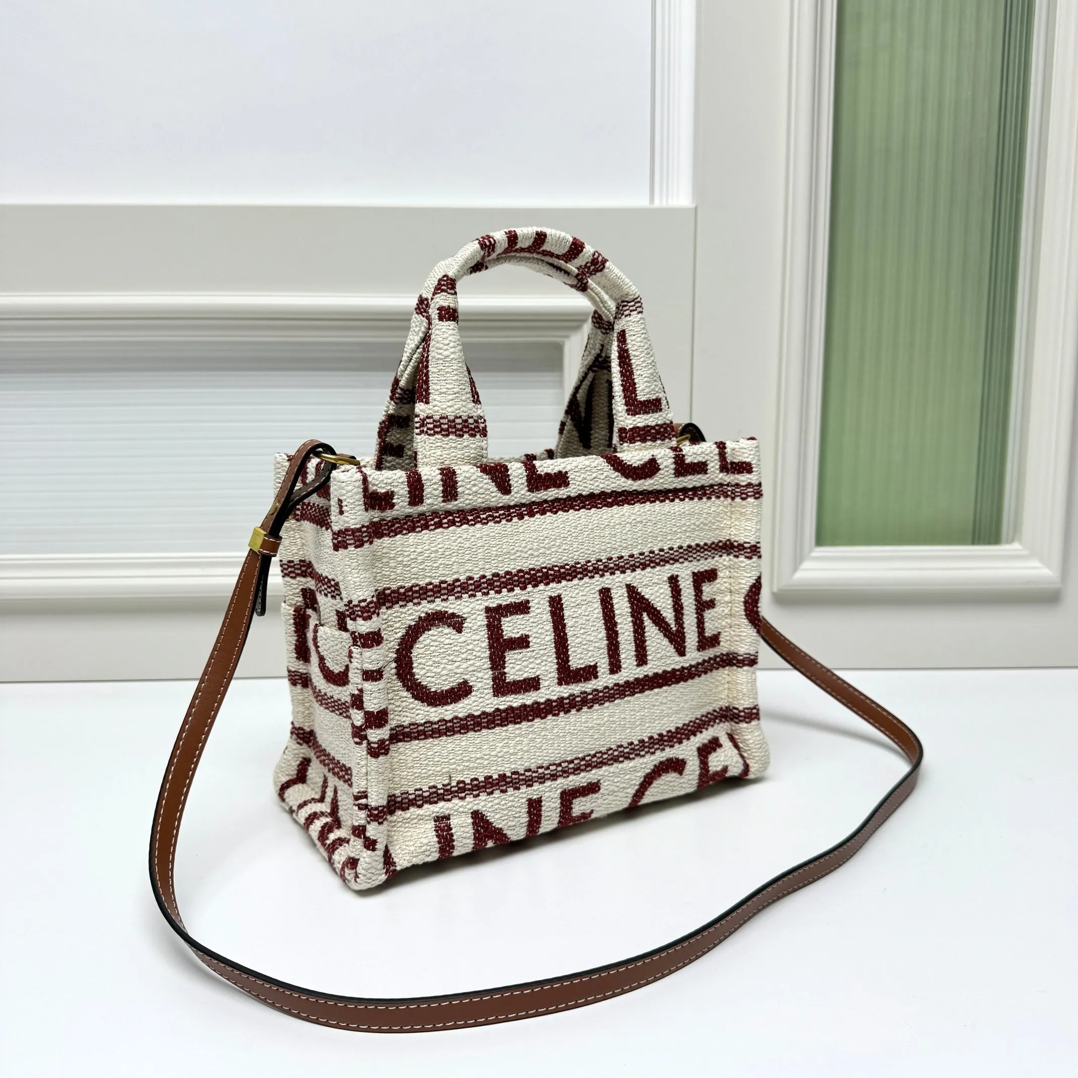 All Categories Official Website "Brand Women's Bags" Women's Bags 💙 Celine 2026 New Celine Crossbody Bag