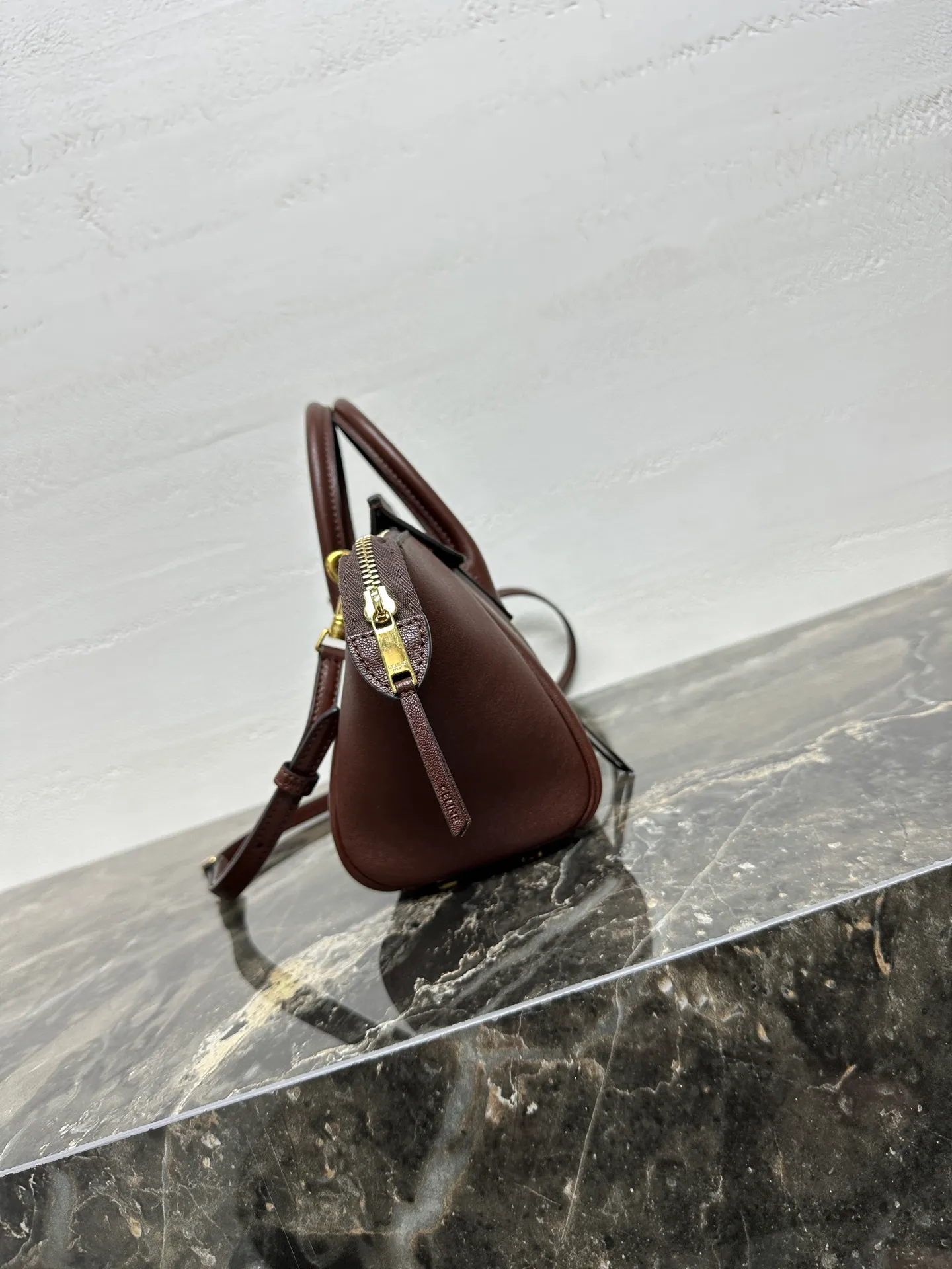 All Categories Official Website "Brand Women's Bags" Women's Bags 💙 Celine 2026 New Celine Crossbody Bag