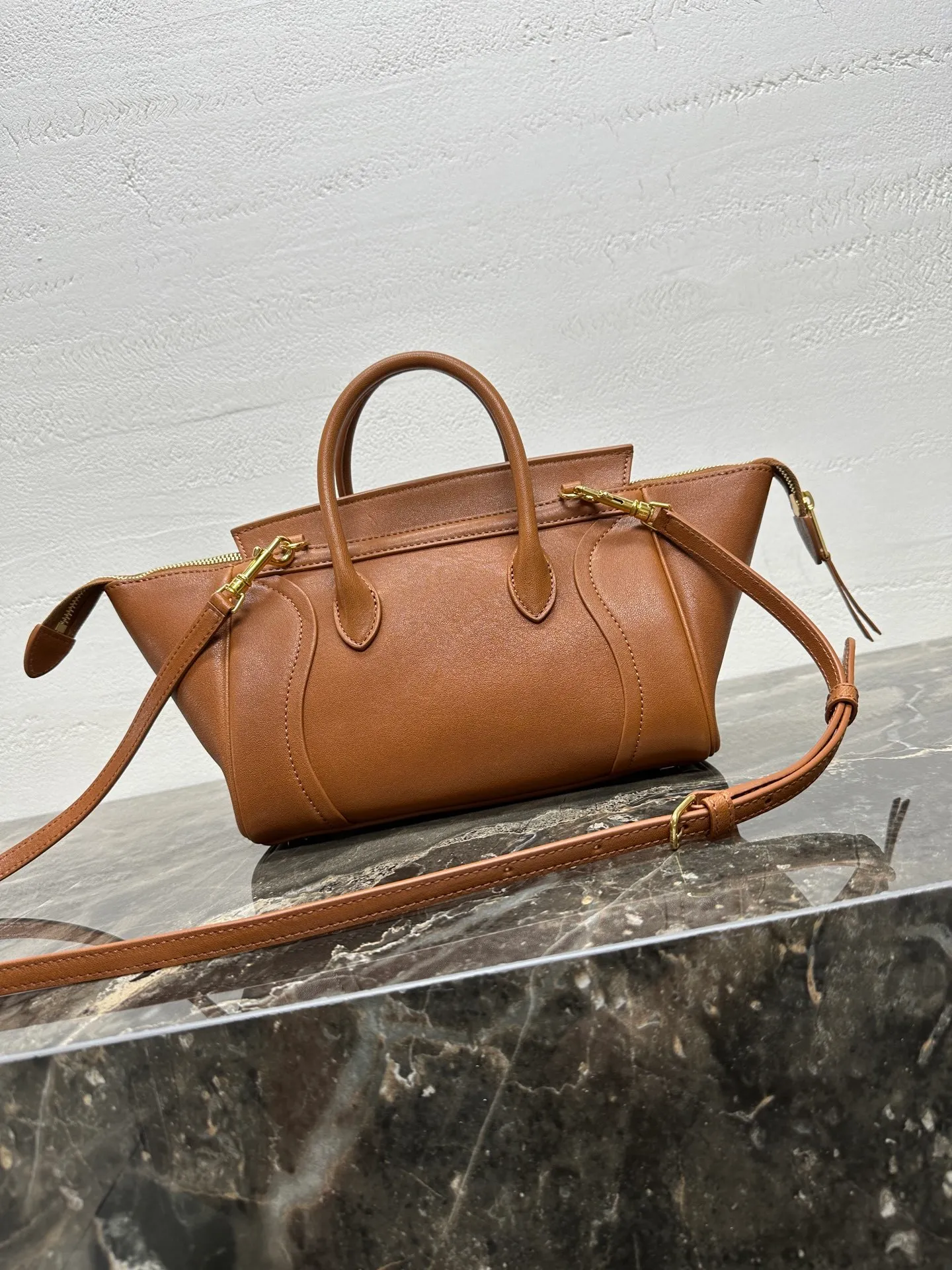 All Categories Official Website "Brand Women's Bags" Women's Bags 💙 Celine 2026 New Celine Crossbody Bag