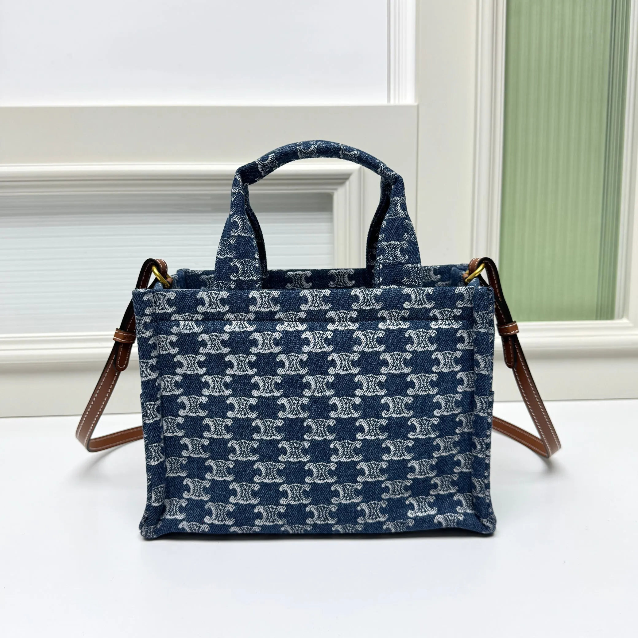 All Categories Official Website "Brand Women's Bags" Women's Bags 💙 Celine 2026 New Celine Crossbody Bag