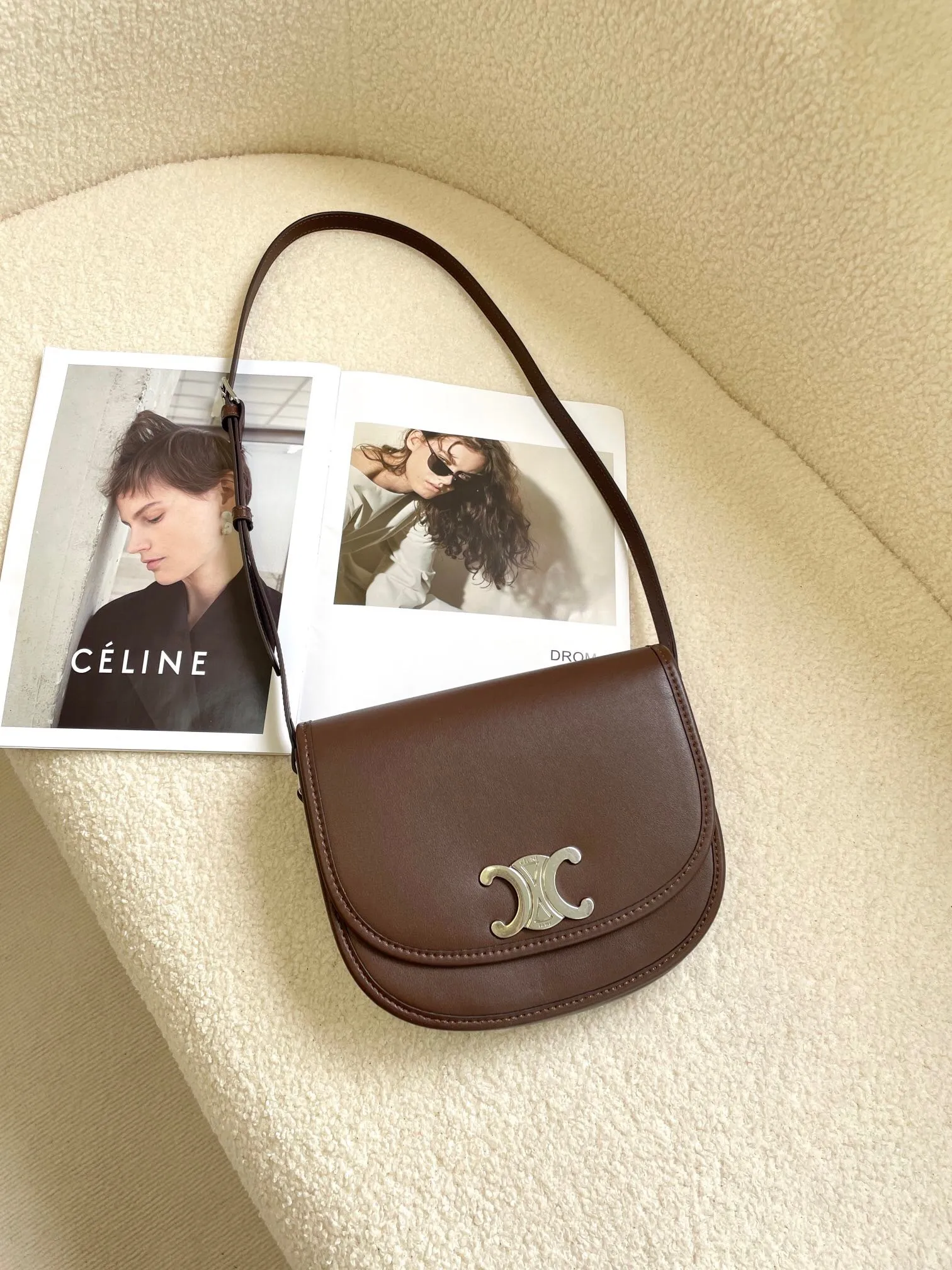 All Categories Official Website "Brand Women's Bags" Women's Bags 💙 Celine 2024 Official Website New Celine Crossbody Bag