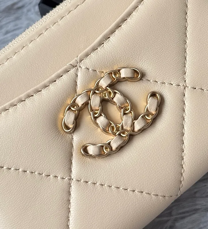 All categories Chanel Wallet (Chanel) Chanel 3176