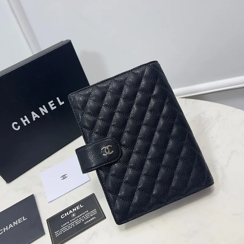 All categories Chanel Wallet (Chanel) Chanel 718