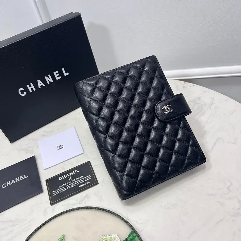 All categories Chanel Wallet (Chanel) Chanel 718