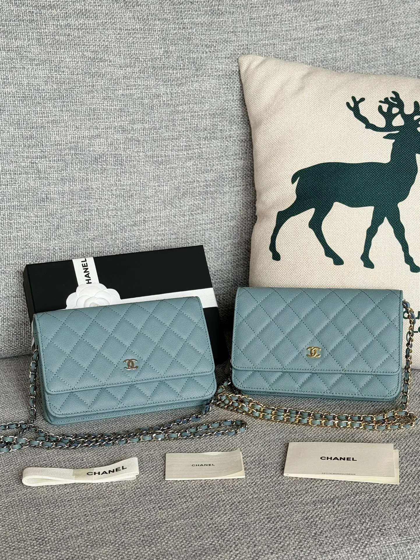 Caviar C𝕙𝕒𝕟𝕖𝕝 entry-level classic 𝑾𝒐𝒄 (magnetic clasp) fortune bag