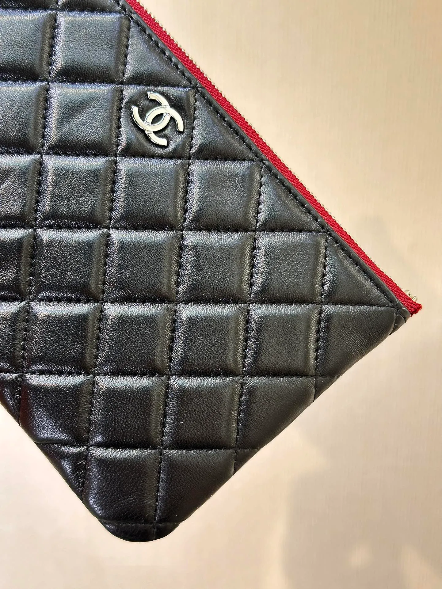1071 Sheepskin/Black Silver 380💰
